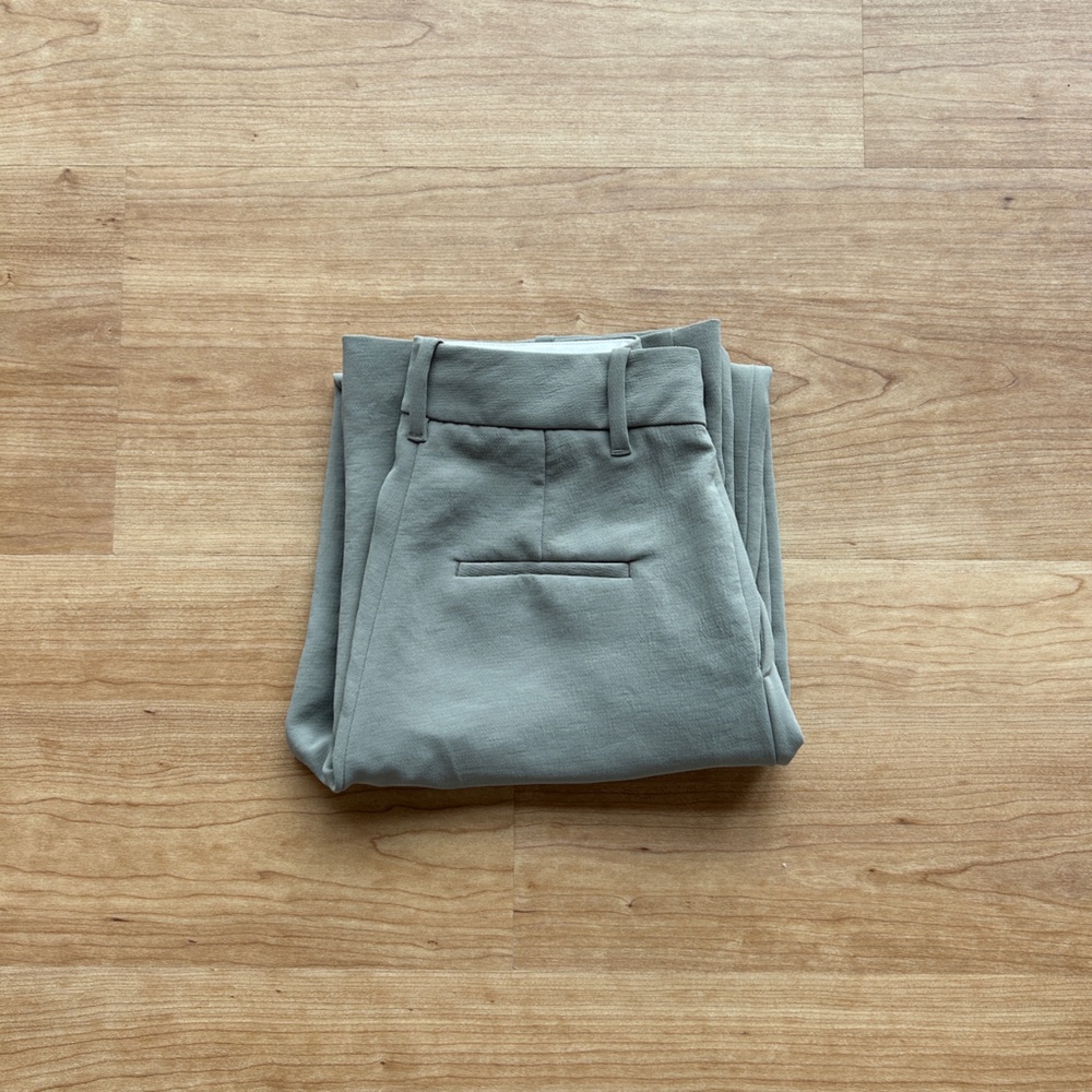Aritzia Wilfred Effortless Pant (Basalt Grey)